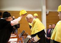 La Universidad nombra honoris causa al médico alemán Edmund Neugebauer