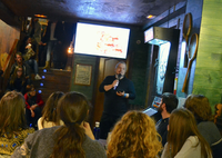 Beer for Science analiza las características de la ciencia frente a otras creencias