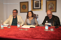 Presentación de "El Quijote a través del espejo" en la sede de la Real Academia de Nobles Artes de Antequera