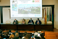 Inauguración de la reunión, en la Facultad de Medicina